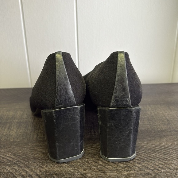Stuart Weitzman Classic Black Open Toe Heels - Picture 3 of 5